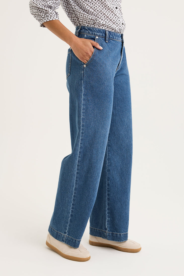 Pant - Envy Mid Wash Jean by Yarra Trail