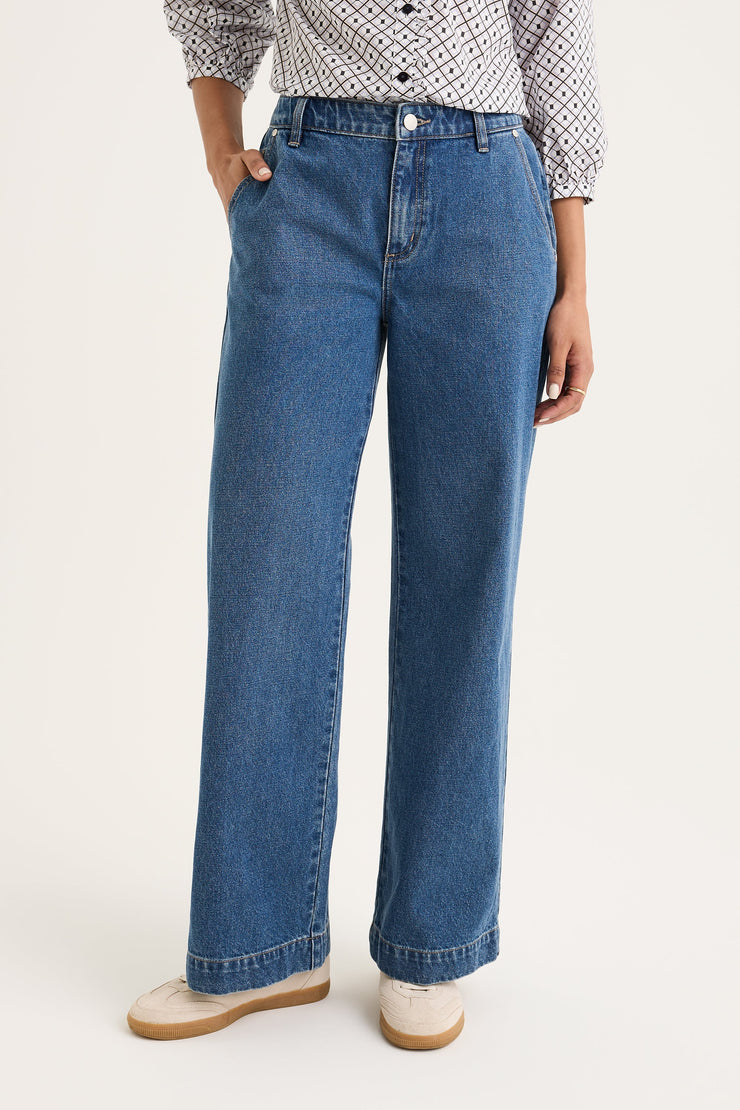 Pant - Envy Mid Wash Jean by Yarra Trail