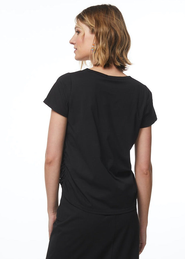 Top - Basic Tee by Zaket & Plover