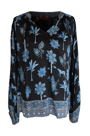 Top - Artefact Shirt by Rubyyaya