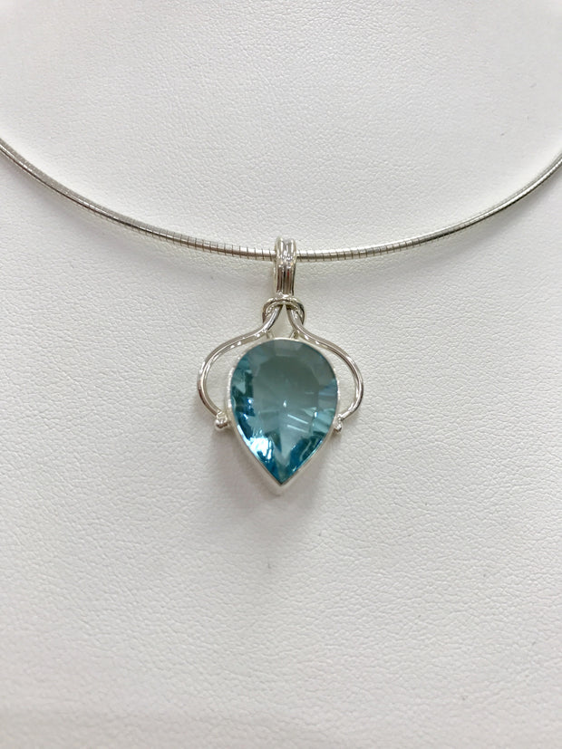 Pendant - Blue Topaz 925 Sterling Silver