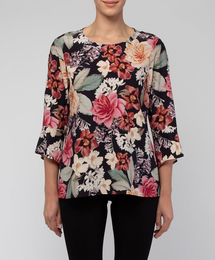 Top - Winter Bloom Founce by JUMP