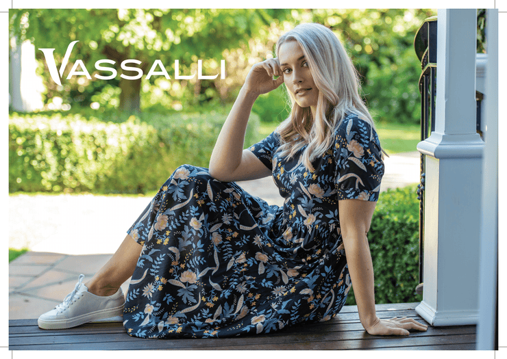 Dress - Round Neck Tiered by Vassalli