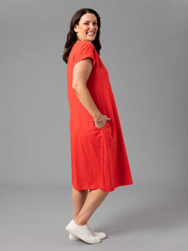 Dress - Short SLV Angle Spliced by Yarra Trail